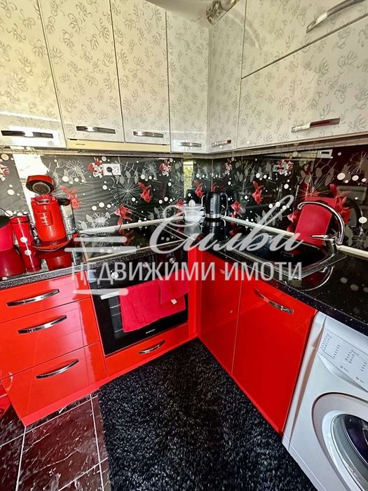 Тристаен апартамент НОВО строителство с ПАРКОМЯСТО - кв.Пожарната!