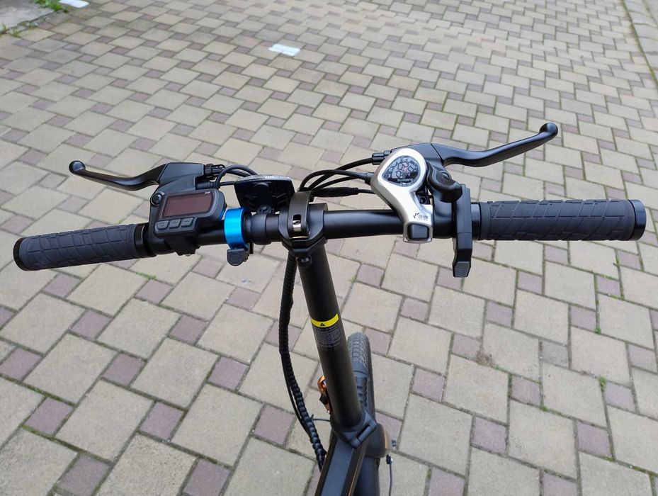 Bicicleta electrica pliabila Kukirin V2