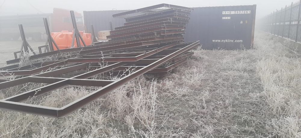 Продам металл швеллер 12мм