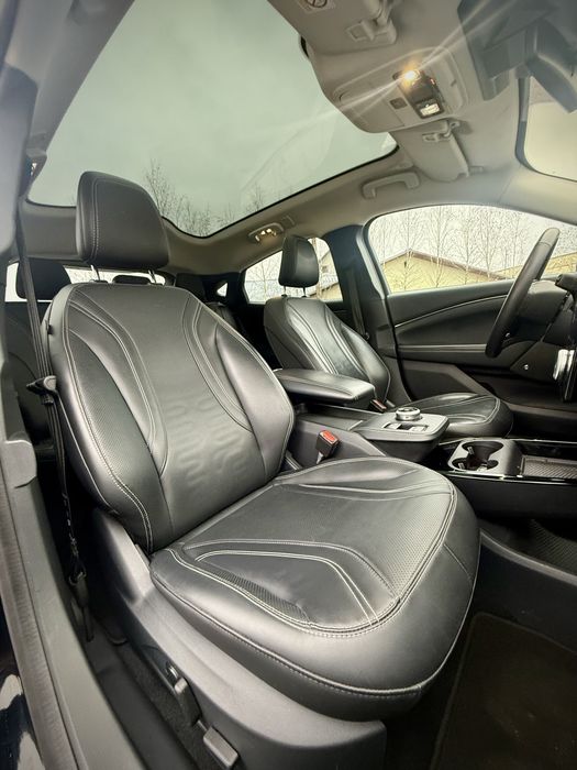 Ford  Mustang Mach-E Electric Long Range !  Garantie ! P.J