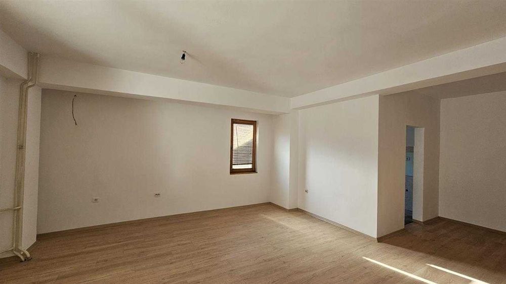 Дава се под наем Тристаен апартамент в Пловдив, Беломорски - 79 кв.м за 382.5 € - Снимка #8