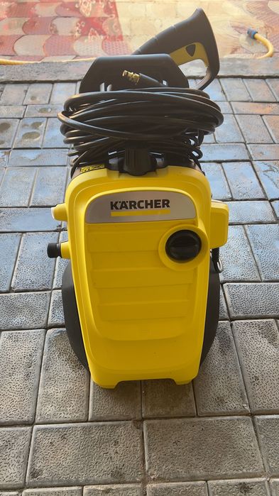 Продам Karcher k4 compact