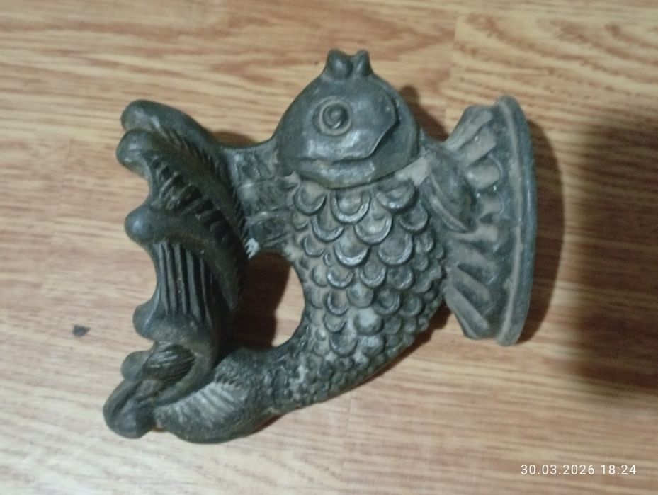 Пепельница бронзовая.