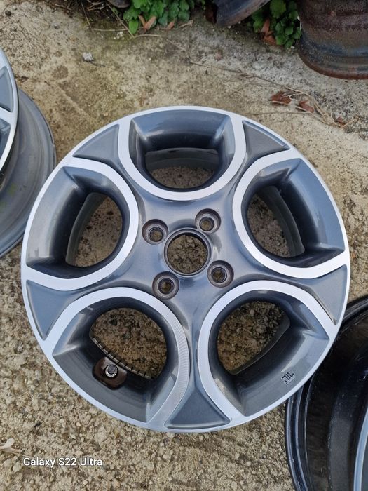 Kia Hyundai 15цола Оригинални датчици 4х100 нов модел