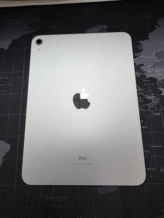 Apple iPad (10-е поколение)