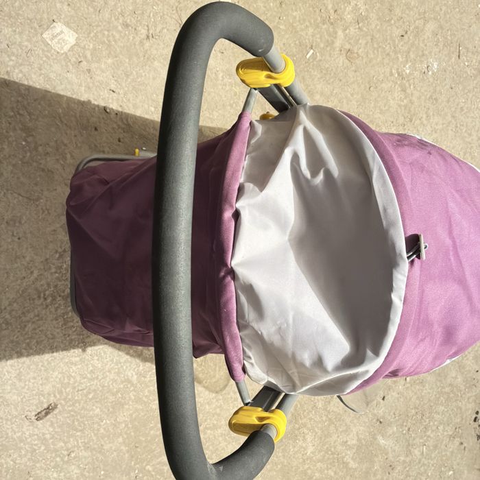 Продам детскую санку.