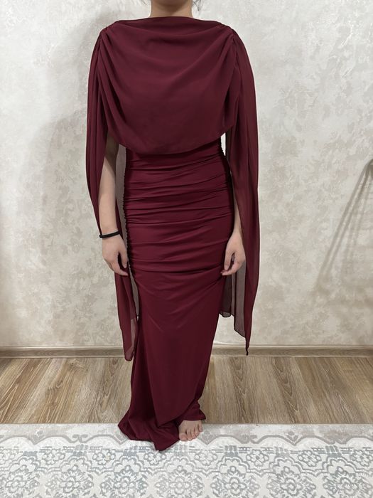 Продам бордовое платье