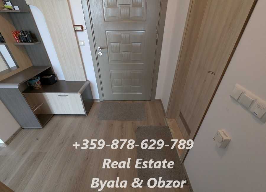 Двустаен апартамент с красива морска панорама в гр.Бяла