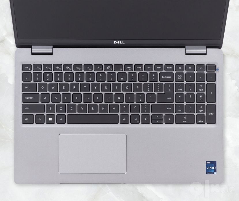 Dell latitude 5530. I5-1240P DDR4 16GB SSD 1Tb