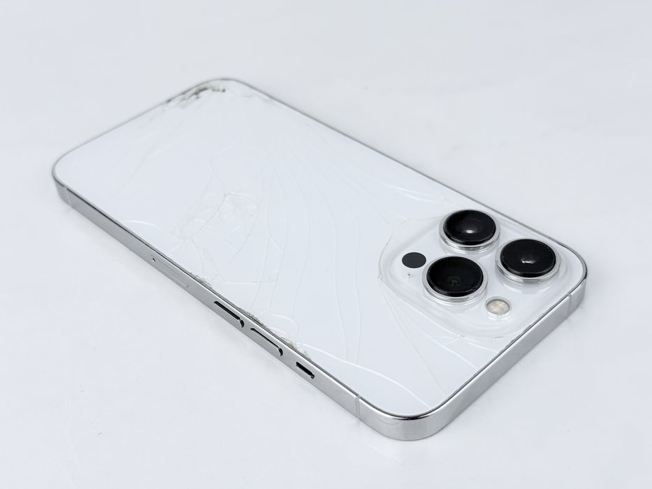 Apple iPhone 13 Pro 128GB Silver Отличен!