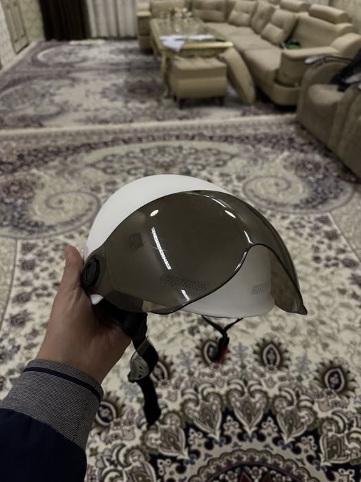 Каска шлем скутер