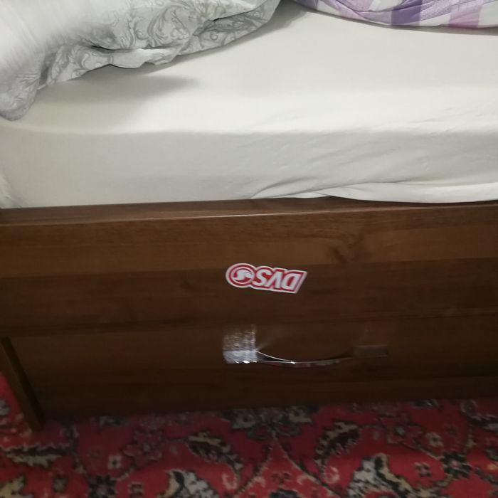 Кровать двуспальная