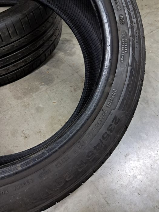 Anvelope second vara 235 45 R20 Continental  2023