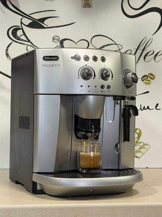 Кафемашина кафе автомат delonghi magnifica с гаранция