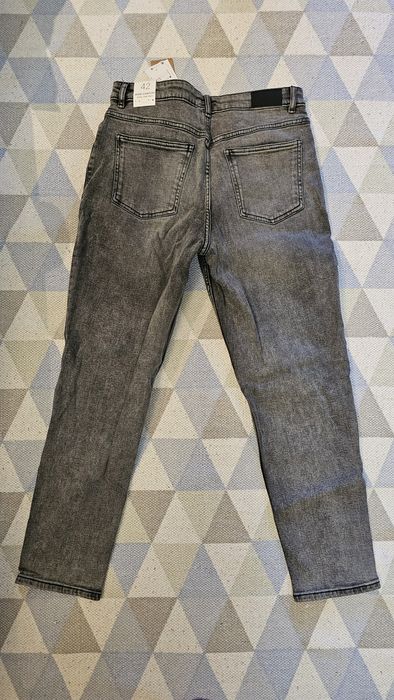 Нови дамски дънки Mango