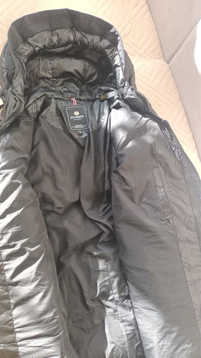 Продам женскую куртку