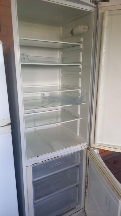 большая морозильная  камера