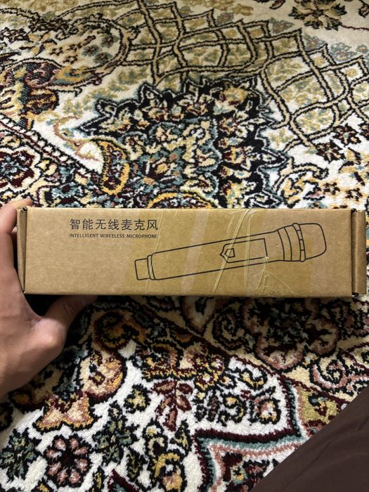 Продаётся микрофон SM58