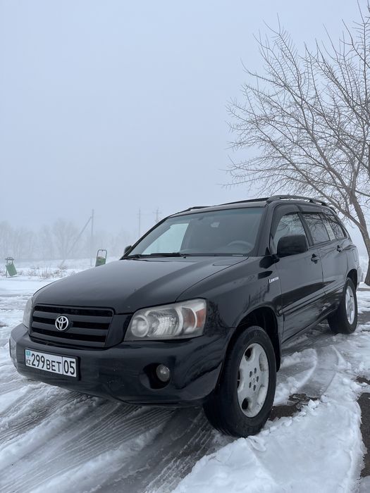 Тайота Хайландер 2005