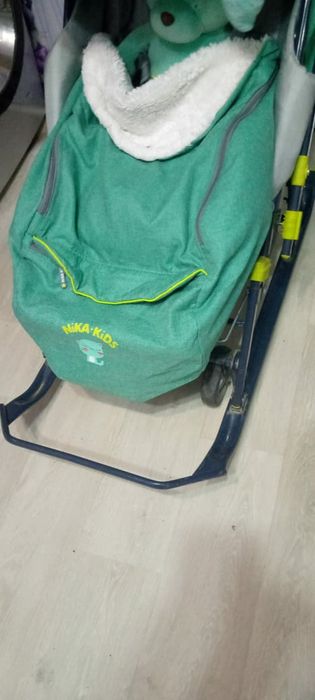 Продам санки -коляску