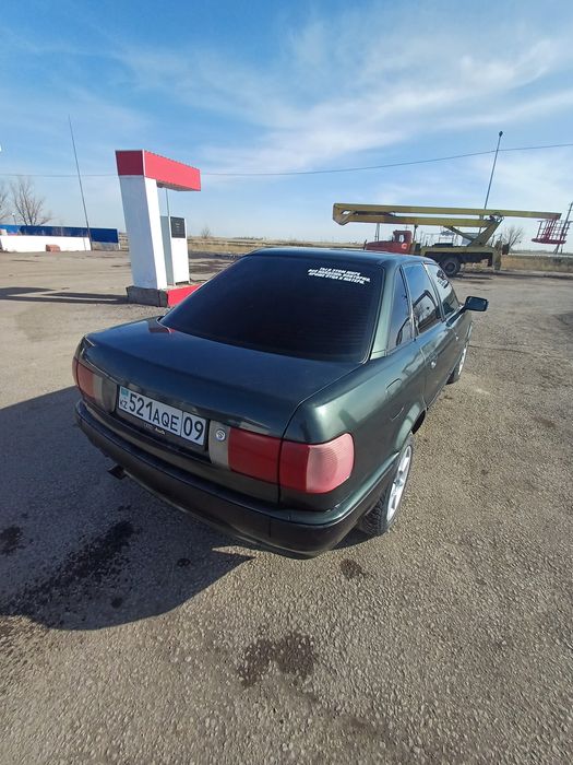 Продам ауди 80 б4