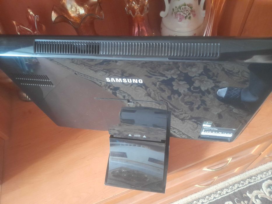 ноутбук- Моноблок