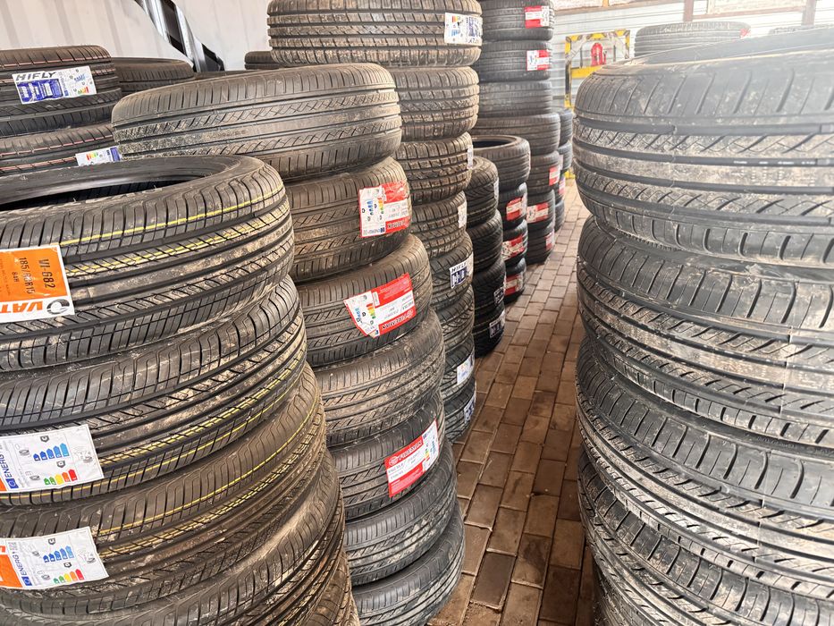 Шины новые 225/55R18 Hifly