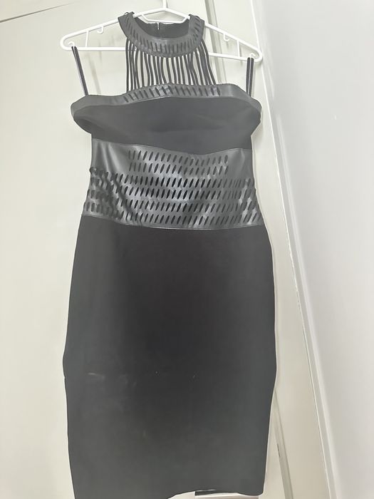 Офоциална, дамска, ластична рокля за повод или парти