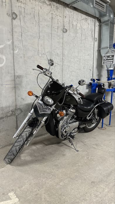 Suzuki Intruder VS700 Varianta de USA