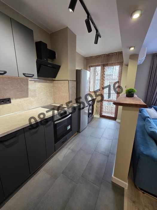 Дава се под наем Четиристаен апартамент в Пловдив, Сточна гара - 125 кв.м за 630 € - Снимка #13