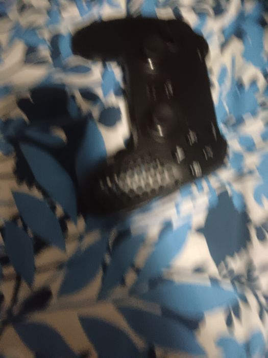 Vand PS 4 Slim 850 gb