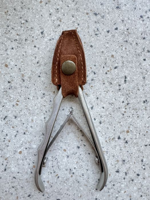 Кусачки маникюрные