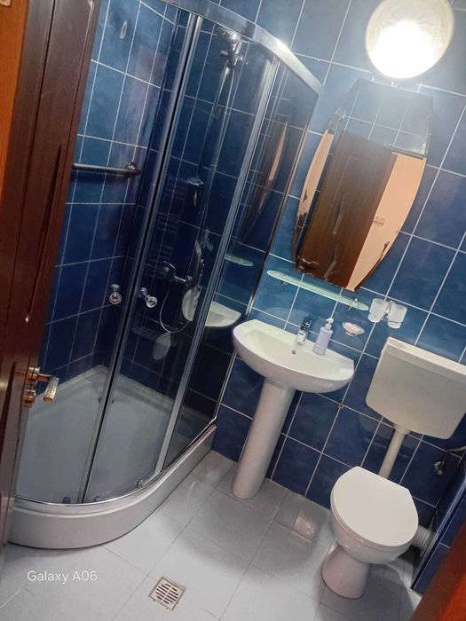 Închiriez apartament cu 2 camere decomandat Râmnicu Vâlcea