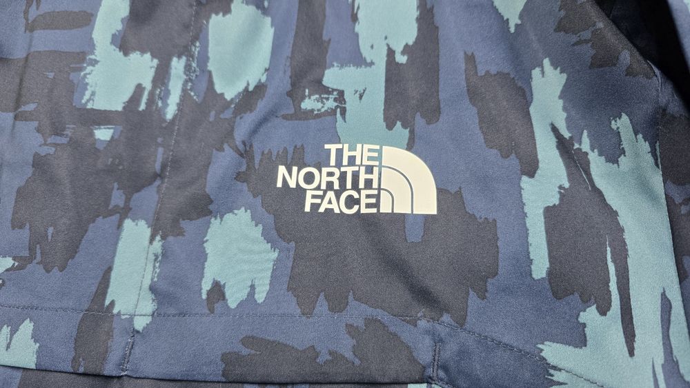 The North Face лятно тънко яке за туризъм М размер