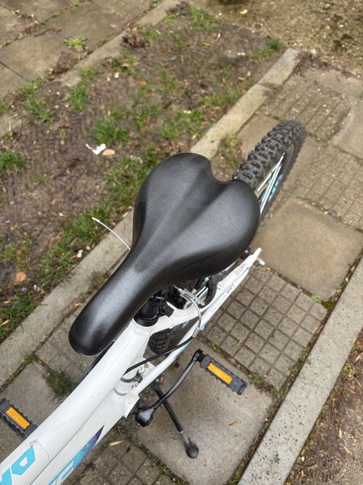 Велосипед Cross Daisy 24” - 18 скорости - много запазен велосипед!