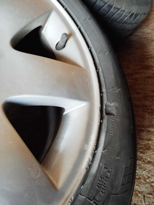 Гуми с джанти за бмв е46 R16