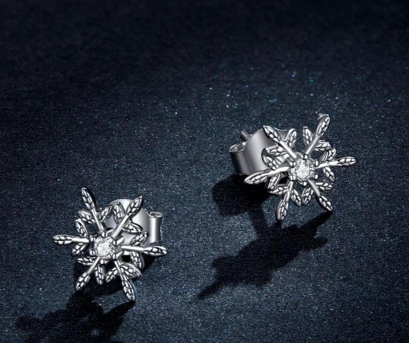 Дамски сребърни обеци