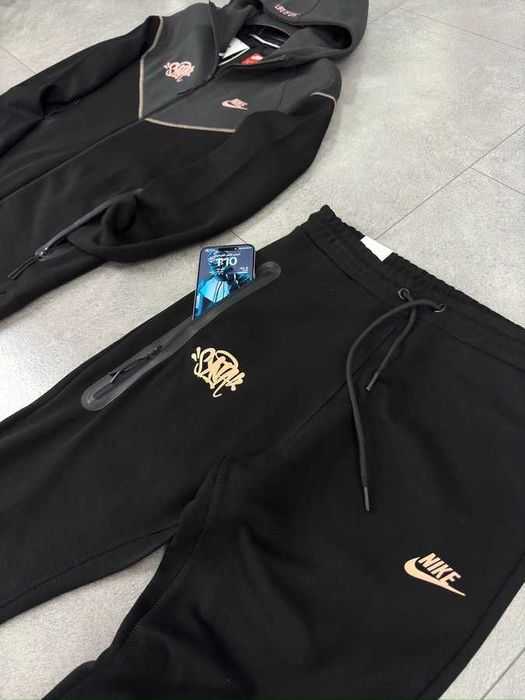 Nike x SYNA World Tech Fleece