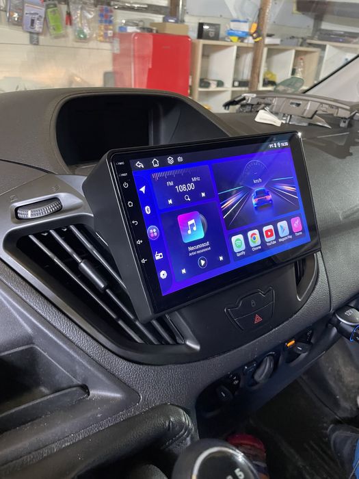 Navigatie Android Ford Transit Custom Carplay Android Auto Waze