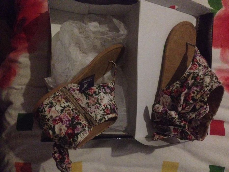 sandale florale romane KANGOL 39