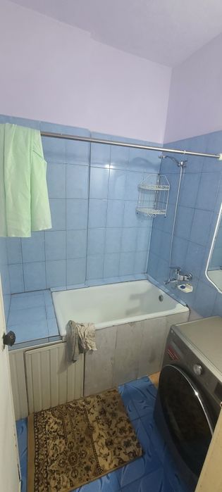 Oilaga kvartira bor. Maklerlarga berilmaydi.