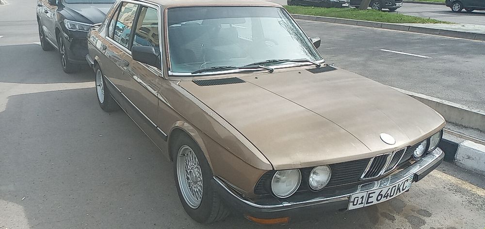 BMW 520 1984