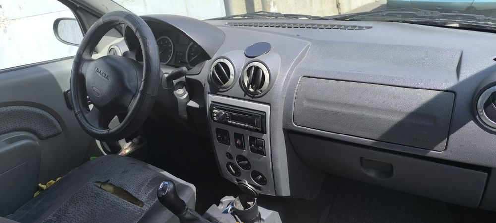 DACIA Logan 2005 — imagine 2