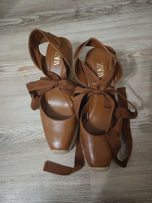 Дамски обувки 37 номер. ELON&ODD,  ZARA, Nike