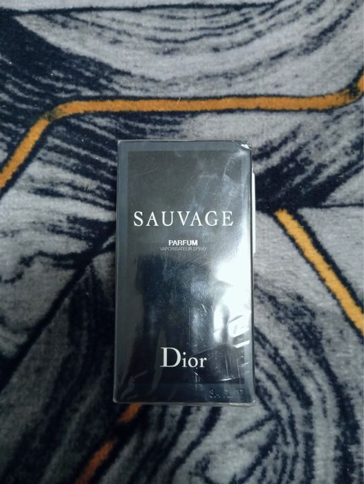 Vand parfum dior savauge original