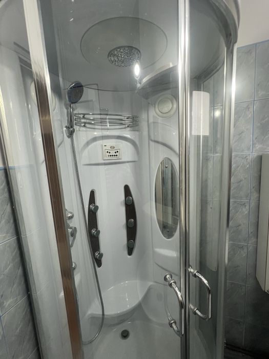 Vand apartament 2 camere