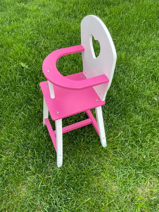 Landou, scaun de masa si cosulet pentru papusi