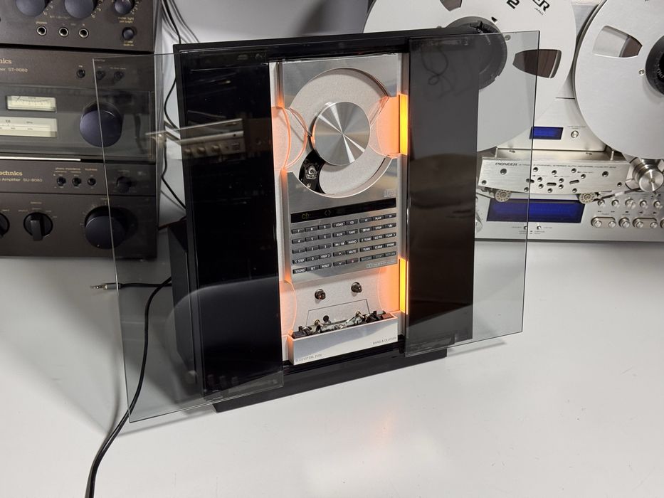 Combină / sistem audio BANG & OLUFSEN 2601-caseta+cd+tuner, DEFECT