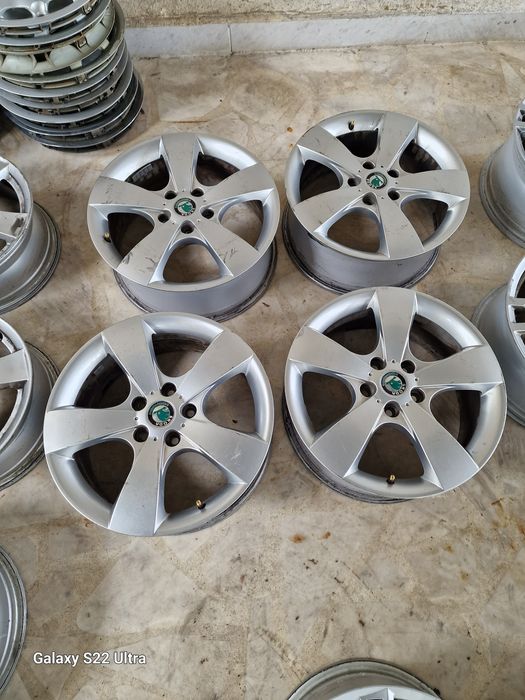 Mercedes 17 Audi Volksvagen Замъка Ямбол