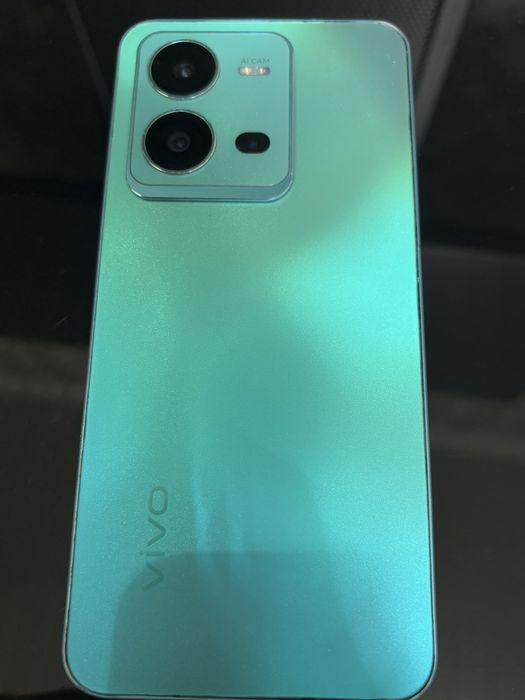Продам телефон Vivo V 25E